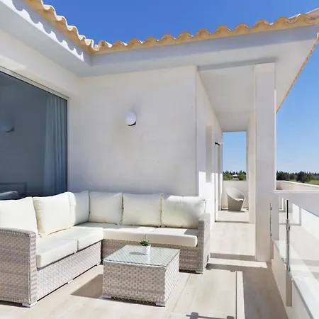 Stunning In Villa *